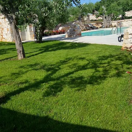 Дом отдыха Almapetra Trulli Локоротондо