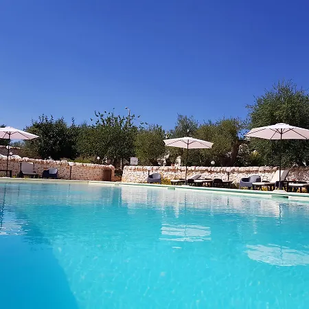 Almapetra Trulli Дом отдыха Локоротондо