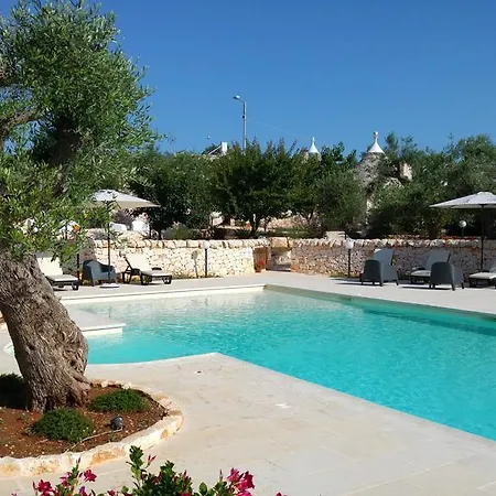 Almapetra Trulli