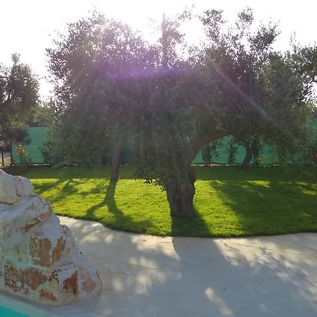 Almapetra Trulli