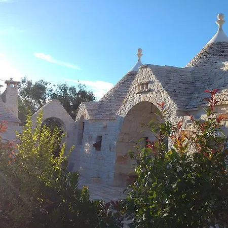 Almapetra Trulli Locorotondo