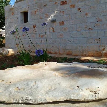 Almapetra Trulli