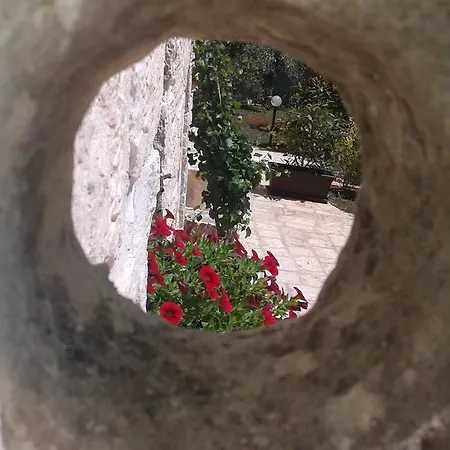 度假居 Almapetra Trulli 洛科罗通多