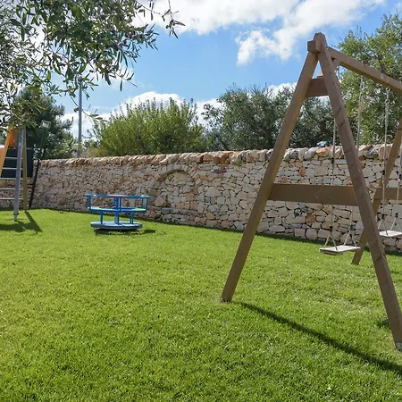 Almapetra Trulli Locorotondo