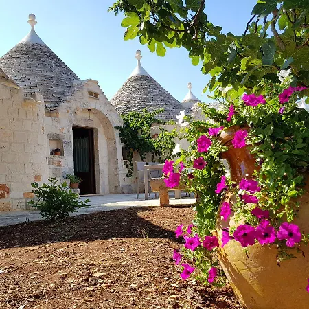 Almapetra Trulli Holiday home Locorotondo